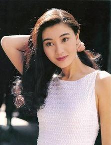 女明星王艳合成图,演绎时尚魅力